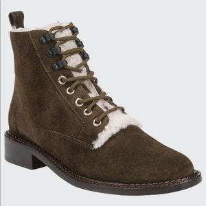 Suede Fur Vince Boots. Size 8. Great condition